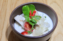 画像をギャラリービューアに読み込む, 大山とりのトムカーガイ（ココナツミルクのスープ）３パック
